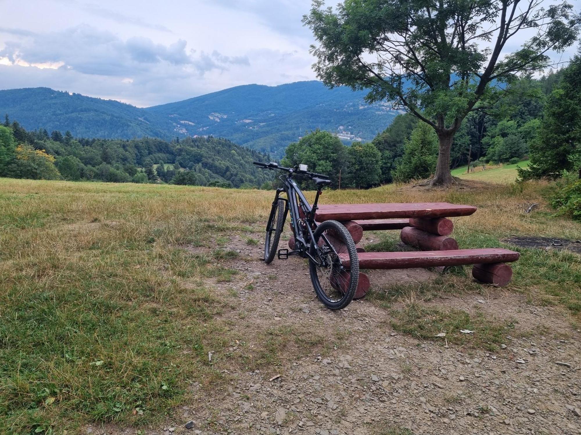 Apartament Elbrus Czyrna Szczyrk Wypozyczalnia Rowerow E-Bike Czyrna Szkola Narciarska & Wypozyczalnia Ski Serwis Exterior foto